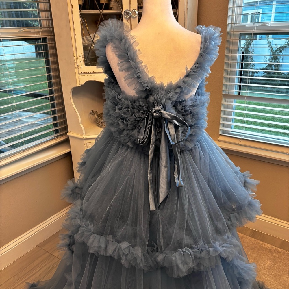 NEW Tulle Maternity Dress for Photoshoot Bridal Robe Gray NWOT Size XL - Picture 4 of 9